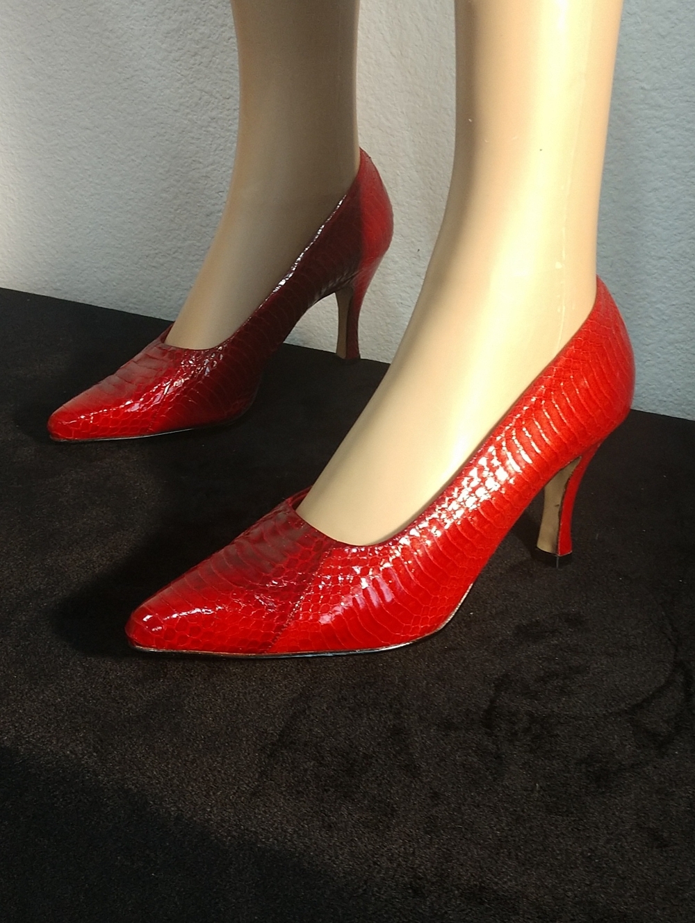 Women's Red Genuine Snakeskin Pointed-Toe Heels